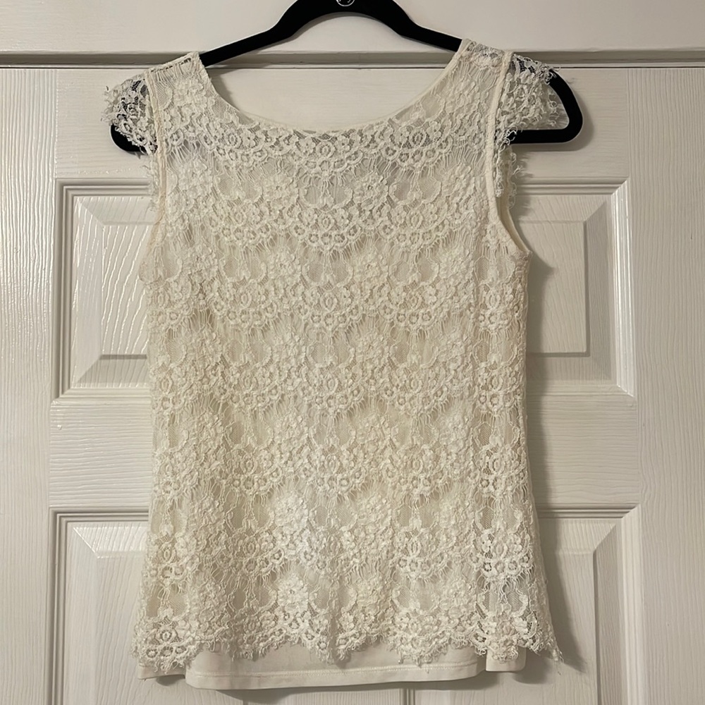 The Limited white lace top size XS